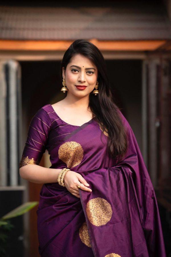 প্রিমিয়াম সিল্ক শাড়ি