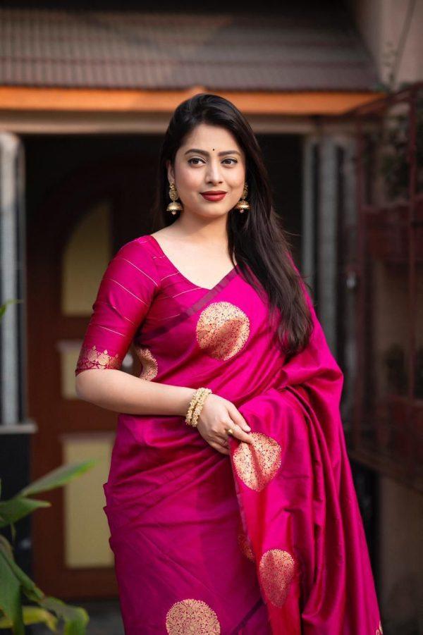 প্রিমিয়াম সিল্ক শাড়ি
