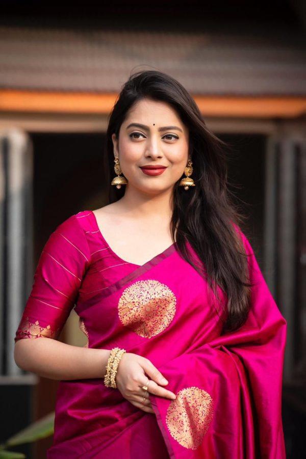 প্রিমিয়াম সিল্ক শাড়ি