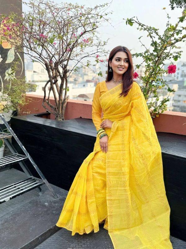 প্রিমিয়াম সেমি মসলিন হলুদ শাড়ি